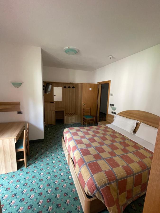 Albergo La Bicocca Paneveggio Bagian luar foto