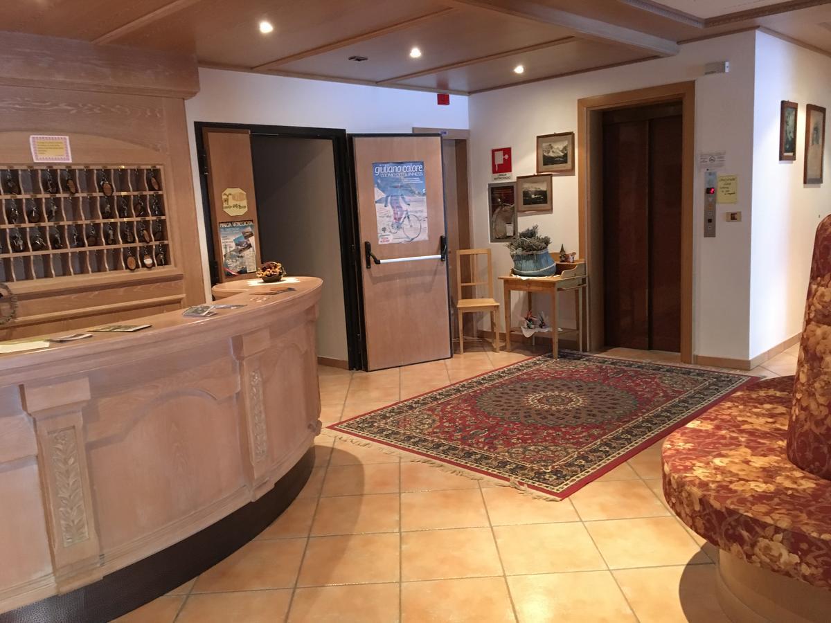 Albergo La Bicocca Paneveggio Bagian luar foto