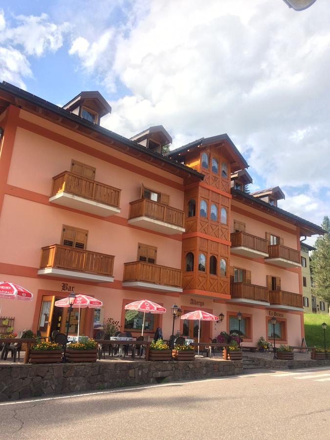 Albergo La Bicocca Paneveggio Bagian luar foto